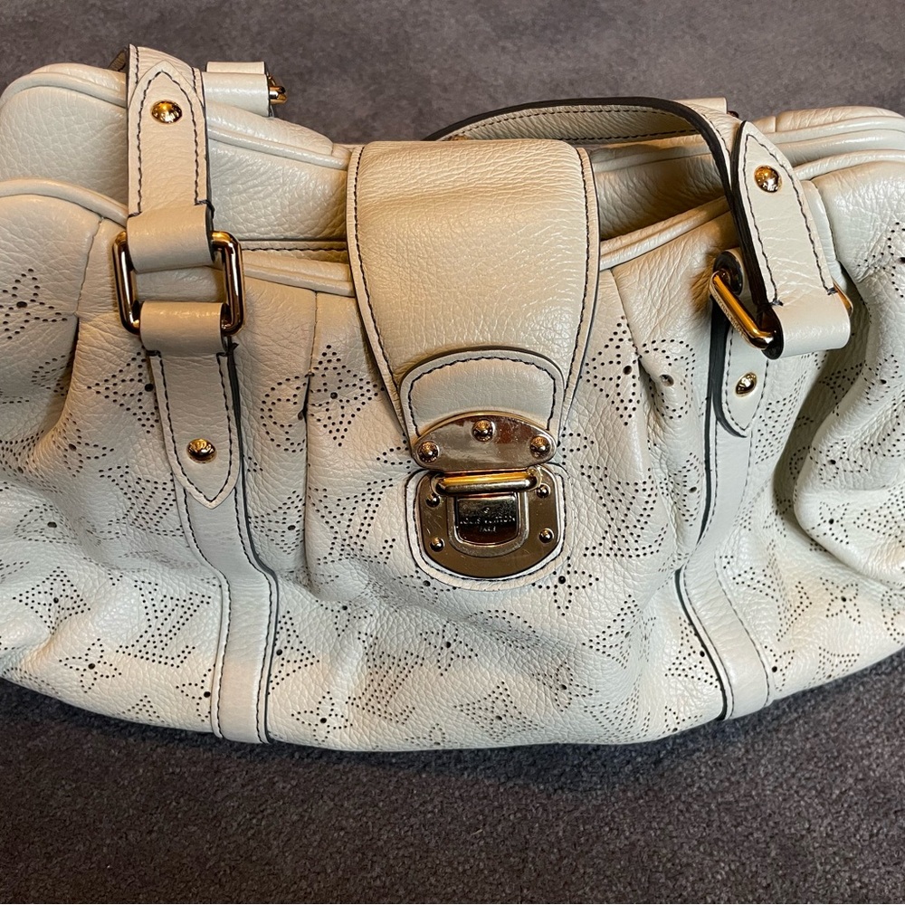 Elegant Cream Logo Design Handbag